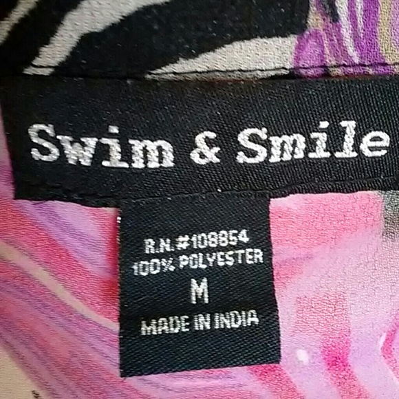 SWIM AND SMILE | Bathing Suit Cover Up - Picture 4 of 5